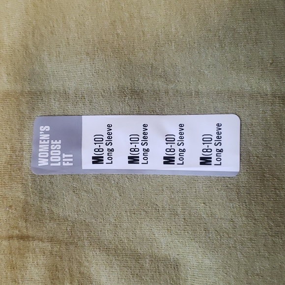 Womens Carhartt LS top - Picture 2 of 4